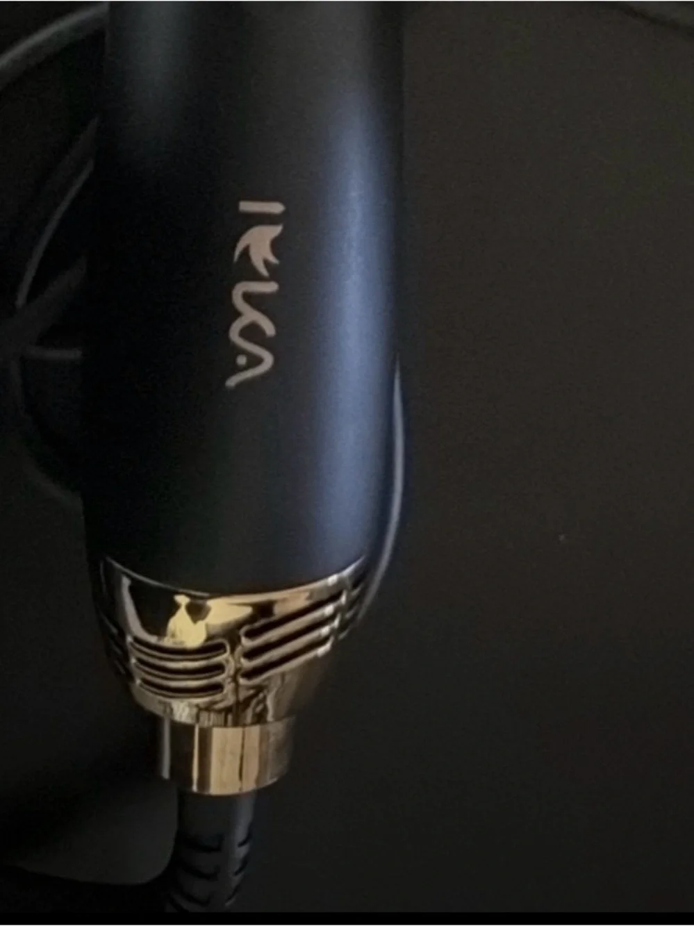 Ieka‎ Blow out Hair Dryer Brush- Black